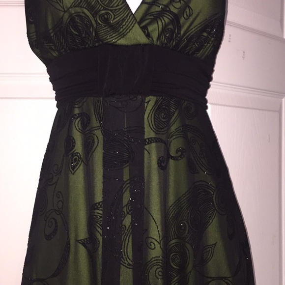 Halter Cocktail Dress - Picture 3 of 7